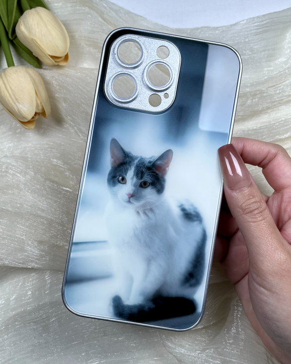 Kitty on the Go: Customize Your Phone Case with Your Cat’s Pic