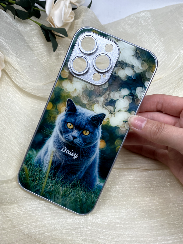 Create Your Own Cat-Themed Phone Case – A Gift They’ll Adore!